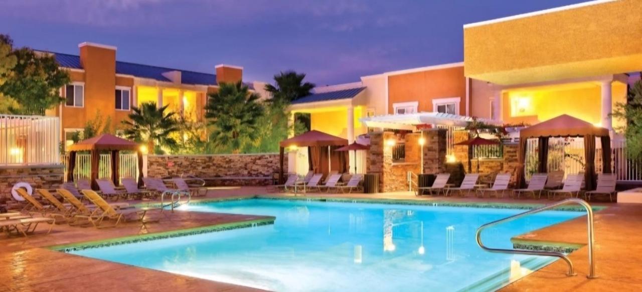 לאס וגאס Tropicana Resort Vegas Strip מראה חיצוני תמונה